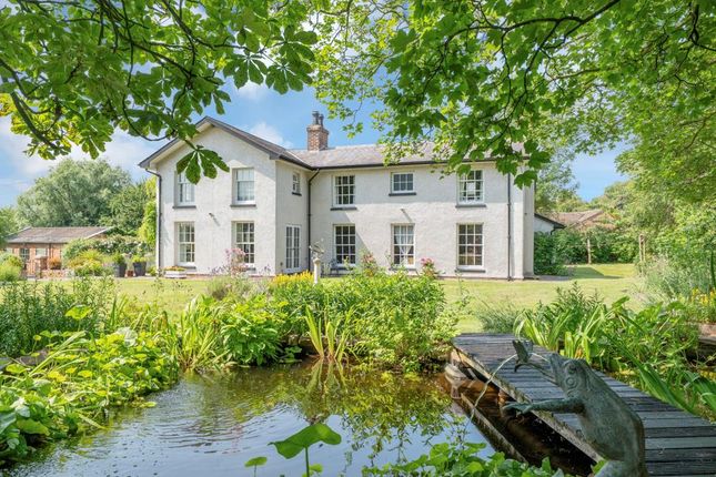 Bradley, Stafford, ST18, Stafford ST18 7 bed detached house for sale