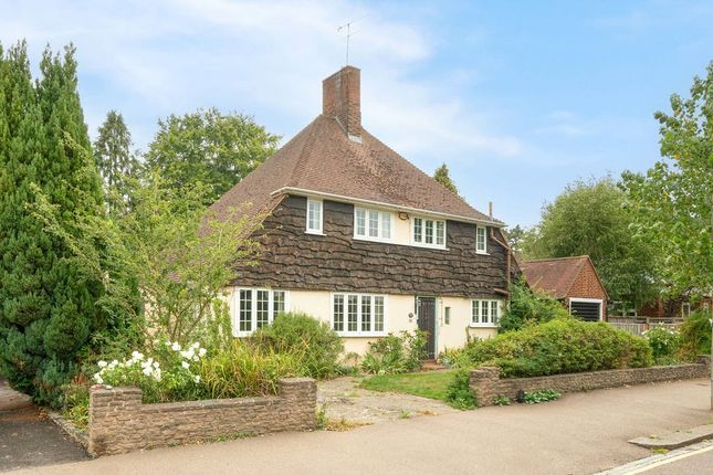 The Gardens, Hertfordshire WD17 4 bed detached house for sale