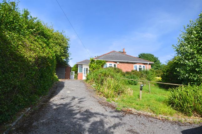 2 bed detached bungalow