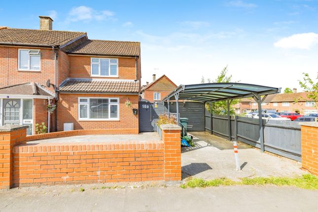 2 bed end terrace house