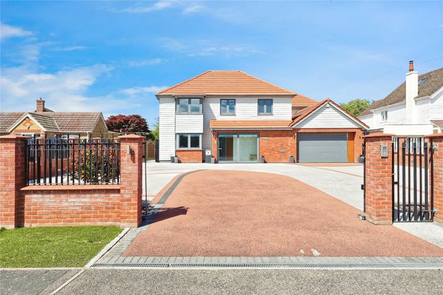 6 bedroom detached house for sale