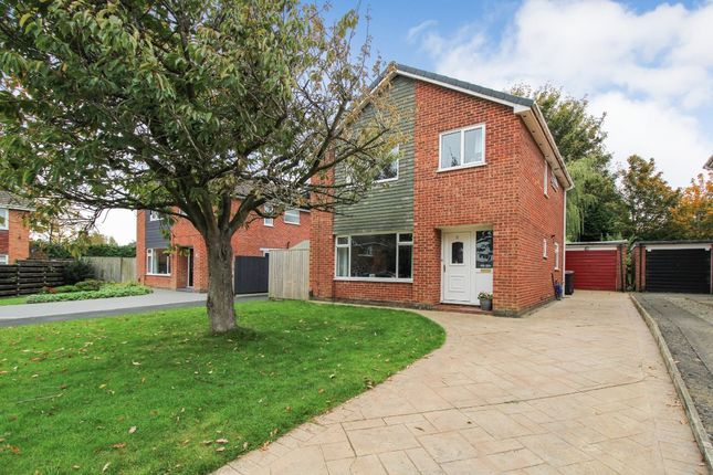 Birkdale Avenue, Knaresborough, HG5 4 bed detached house for sale