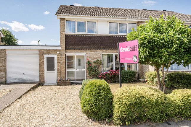 Bean Oak Road, Berkshire RG40 3 bed semi