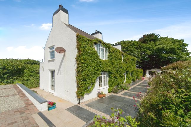 3 bed detached house