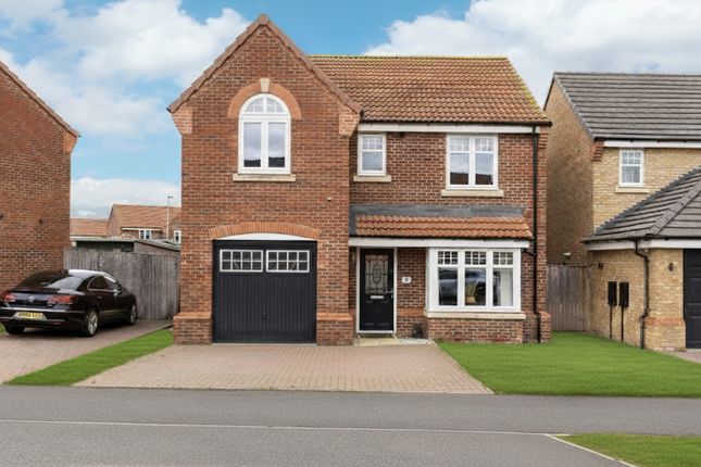4 bed detached house