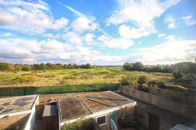 Wheatlands, Heston TW5 4 bed terraced house for sale