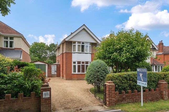 Gravel Hill, Wimborne, BH21 3 bed detached house for sale