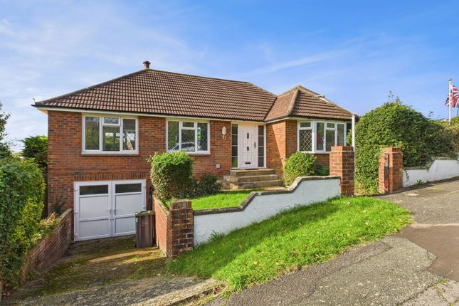 31 Ring Road, North Lancing 2 bed detached bungalow for sale