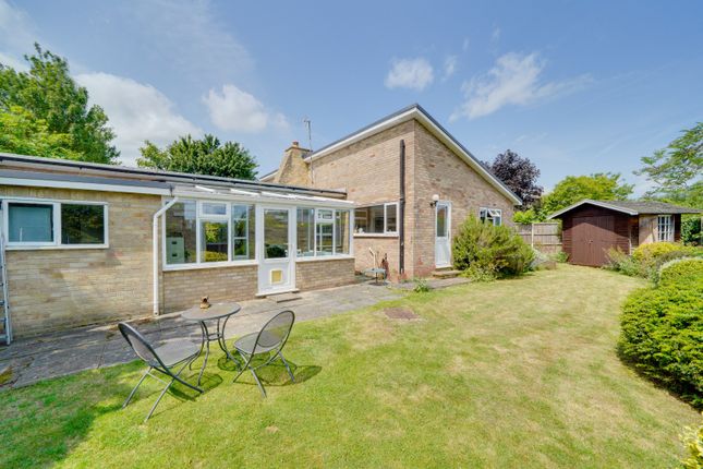 Chestnut Close, St. Ives... 2 bed detached bungalow for sale
