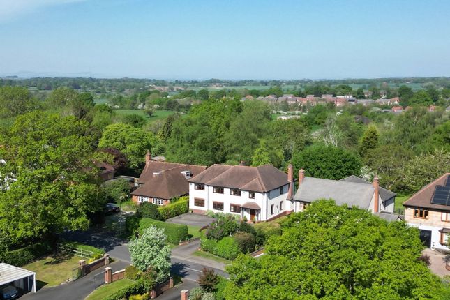 Crumpfields Lane, Redditch, B97 5 bed detached house for sale