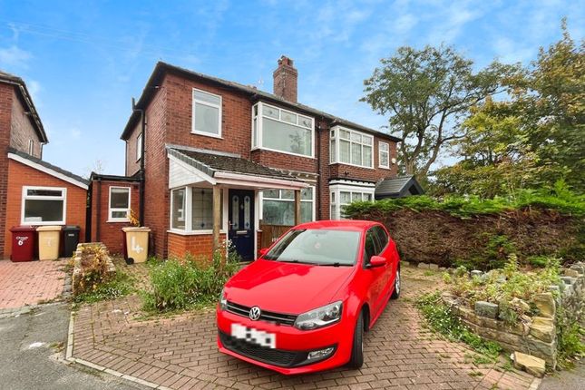 Orchard Avenue, Astley Bridge 3 bed semi
