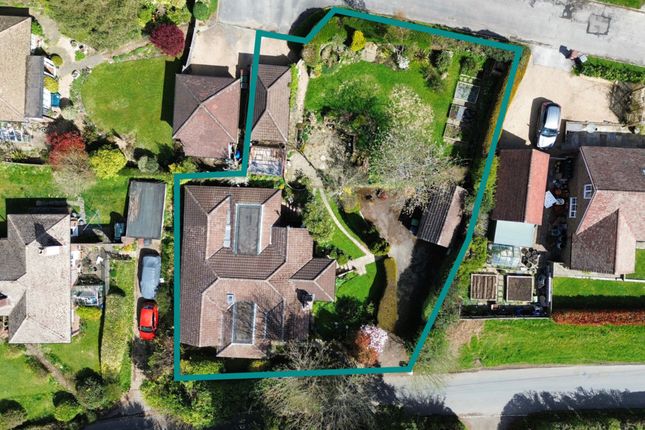 Yew Tree Lane, Rotherfield, TN6 4 bed bungalow for sale