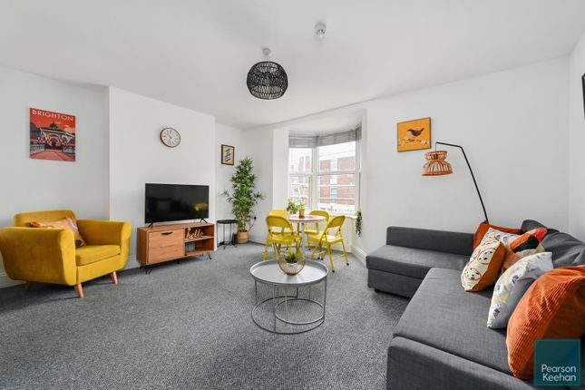 New England Road, Brighton 2 bed flat for sale