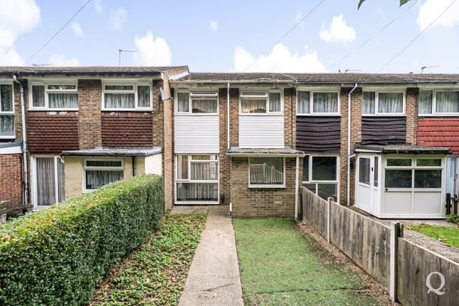 Guildford Gardens, Rochester, Kent, ME2 3 bed terraced house for sale