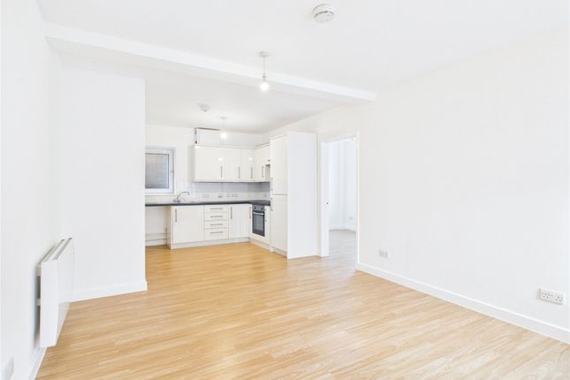 Eton Court, Brislington, Bristol, BS4 2 bed apartment for sale