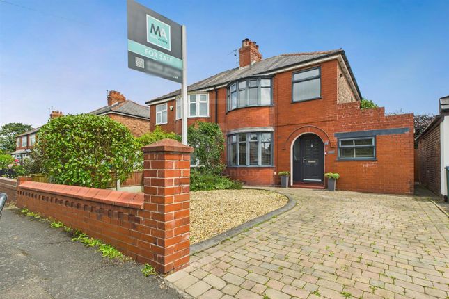 Hood Lane North, Great Sankey... 3 bed semi