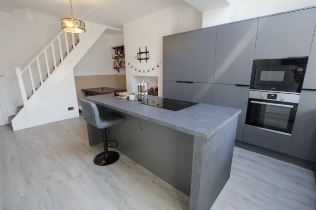 Broad O Th Lane, Bolton, BL1 2 bed terraced house for sale