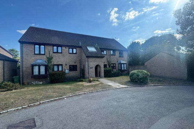 Calbourne Drive, Calcot, Reading, RG31 2 bed flat for sale