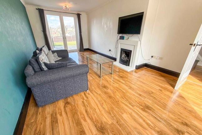 Clough Road, Bacup, Rossendale 2 bed semi