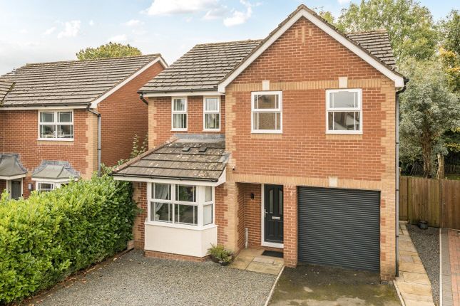 Starlings Roost, Cullompton, Devon, EX15 4 bed detached house for sale