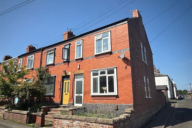 Peter Street, Macclesfield 3 bed end of terrace house for sale