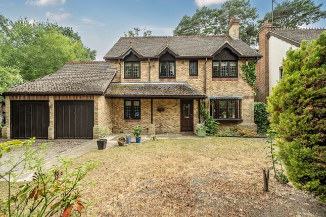 Chivers Drive, Wokingham RG40 4 bed detached house for sale