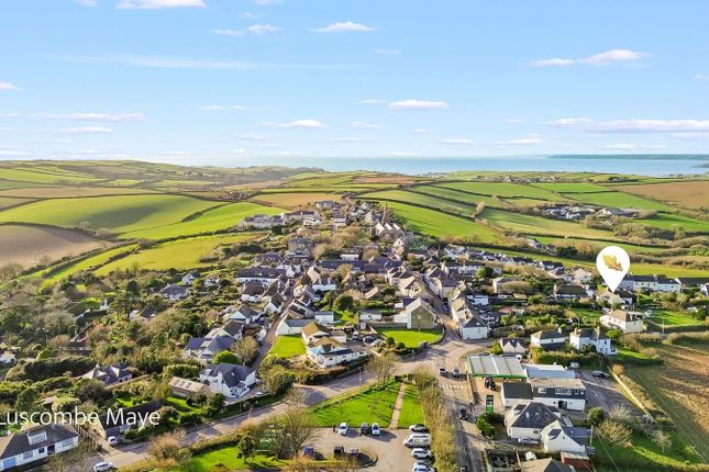 3 bed semi-detached house