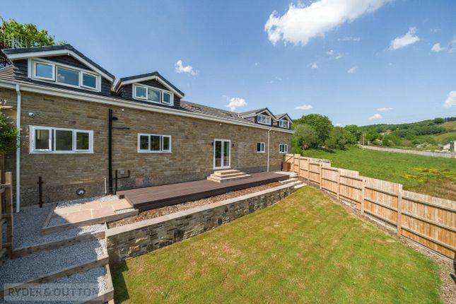 Bute Street, Rainbows End, SK13 5 bed detached house for sale