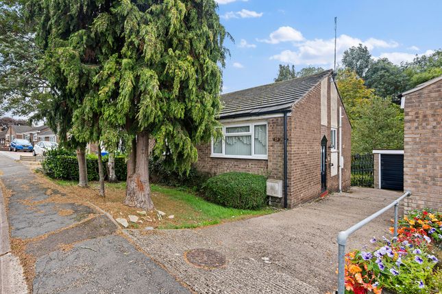 Hillside Crescent, Weldon, NN17 2 bed semi