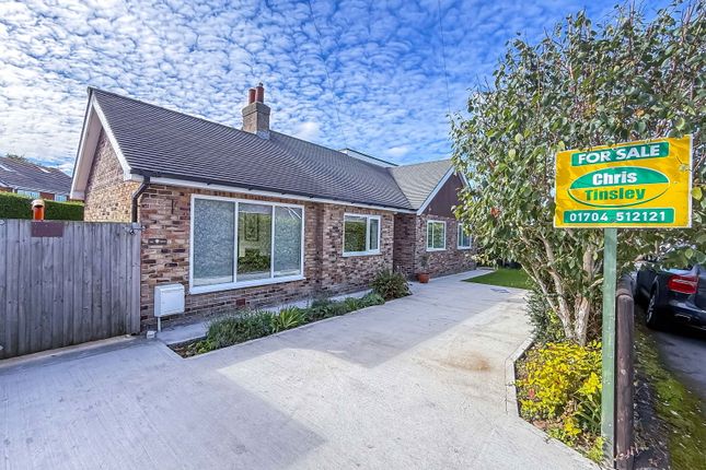 Hillcrest Drive, Ormskirk L40 4 bed detached bungalow for sale