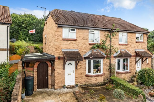 3 bed semi-detached house