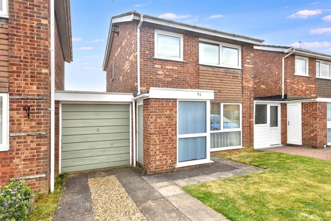 3 bed link detached house