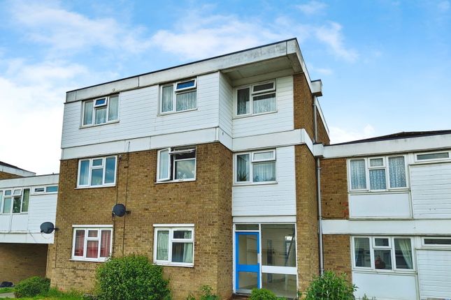 Five Acres, Harlow CM18 2 bed flat for sale
