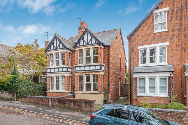 Junction Road Oxford OX4 2NT 3 bed semi