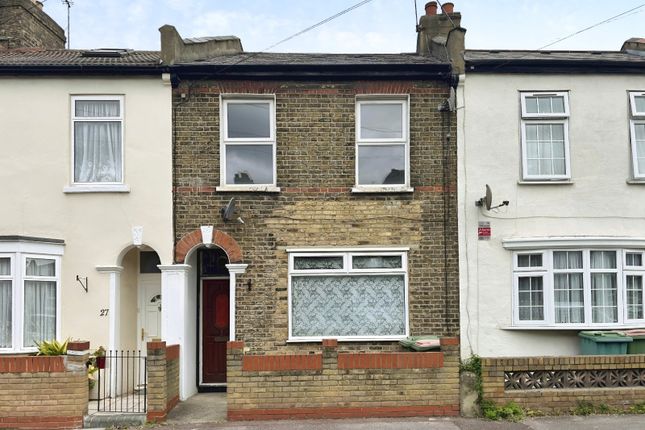 Ingal Road, London E13 2 bed terraced house for sale