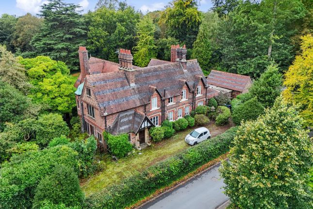 7 bedroom detached house for sale