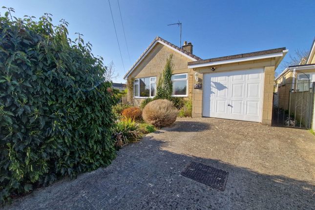 Kennedy Avenue, Melksham SN12 3 bed detached bungalow for sale
