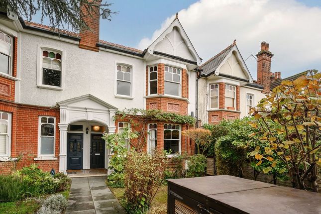 Durham Road, London SW20 2 bed maisonette for sale