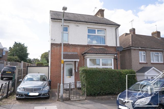 Brook Road, Northfleet, Gravesend 3 bed detached house for sale