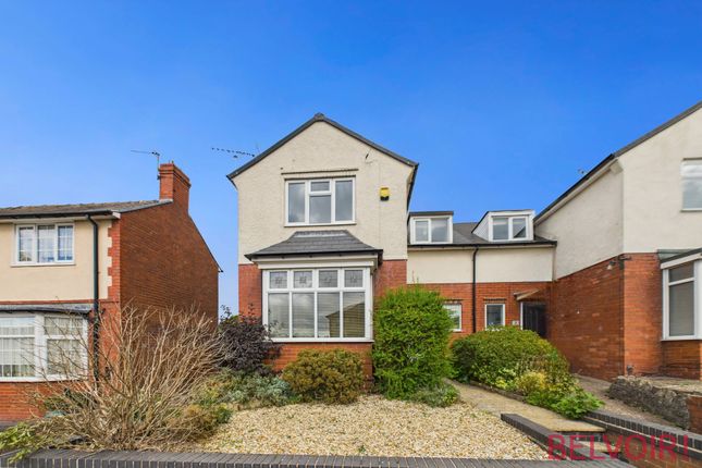 Sandhurst Avenue, Mansfield, NG18 3 bed semi