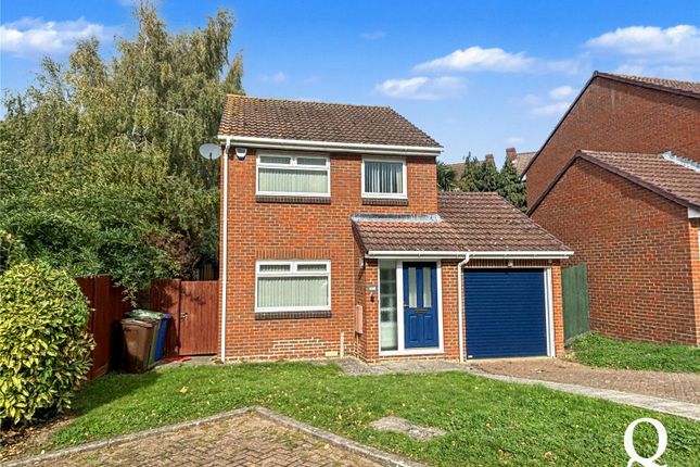 Fallowfield, Sittingbourne, Kent, ME10 3 bed detached house for sale