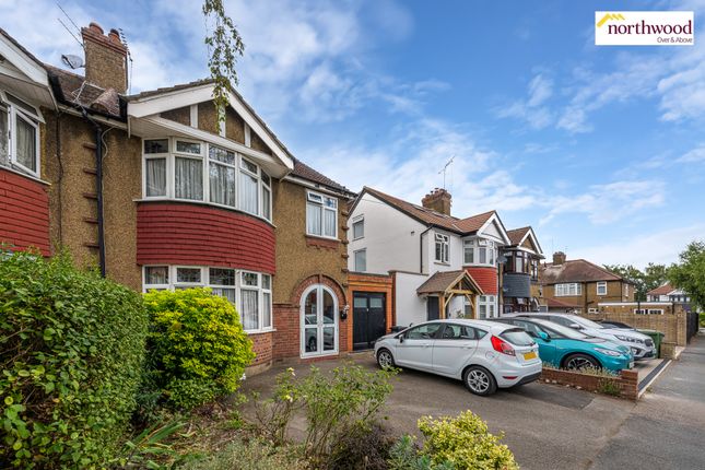 Northfield Gardens, Watford, WD24 4 bed semi