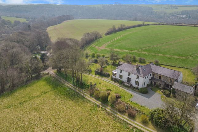 9 bed detached house