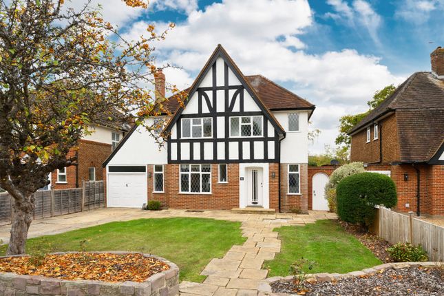 Cranbrook Drive, Esher, Surrey, KT10 4 bed detached house for sale
