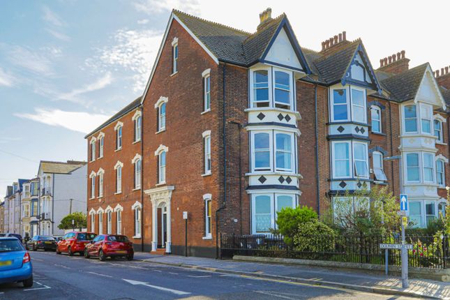 Central Parade, Herne Bay, CT6 5 bed end of terrace house for sale
