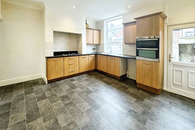 Snape Street, Lancashire BB3 2 bed terraced house for sale