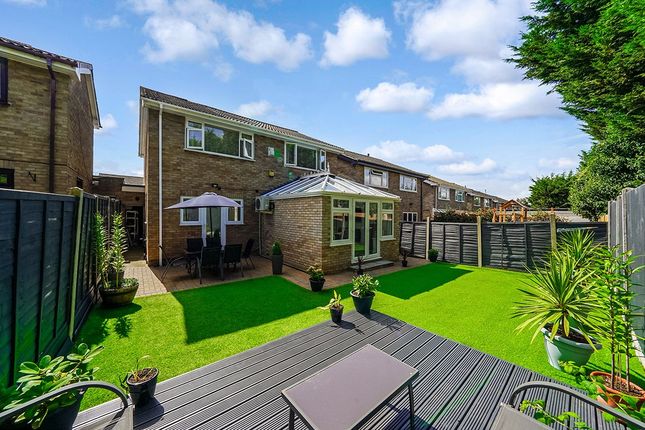 Rowland Crescent, Chigwell IG7 3 bed semi