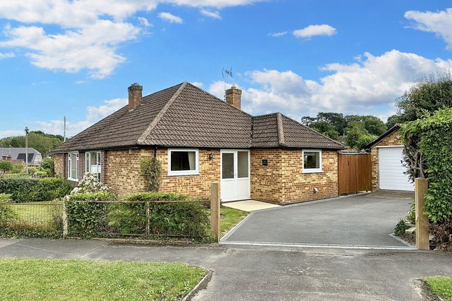 2 bedroom semi-detached bungalow for sale