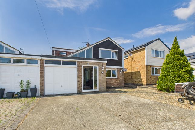 Galaxie Road, Waterlooville PO8 4 bed link detached house for sale