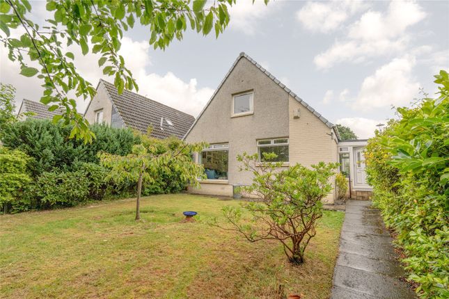 18 Mortonhall Park Loan, Edinburgh, EH17 3 bed detached house for sale